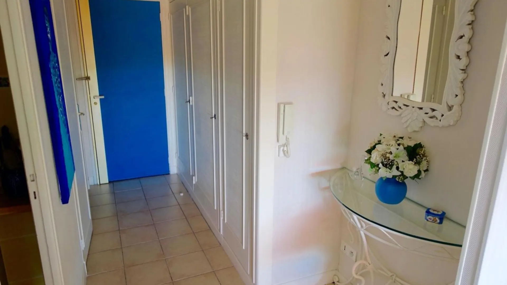 Apartment Magnificent Seafront Studio Mandelieu-la-Napoule
