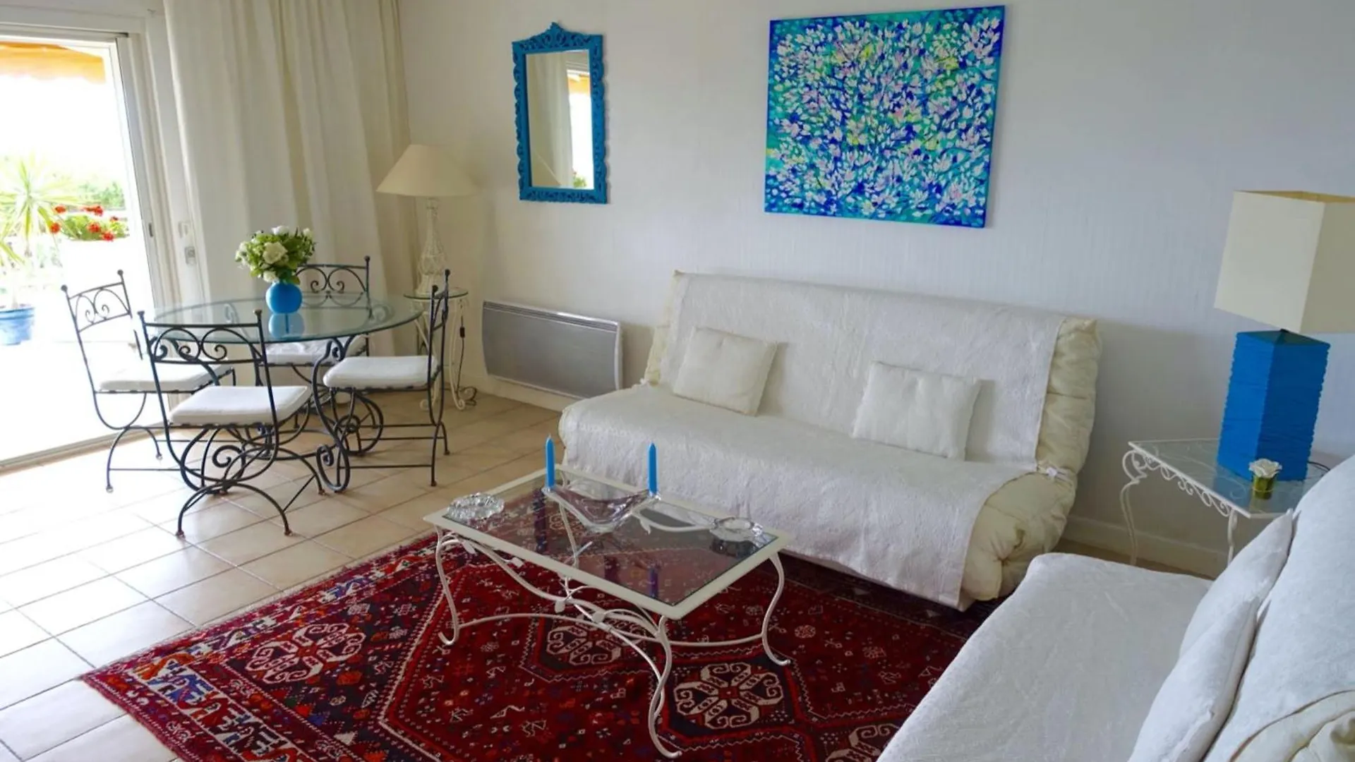 Magnificent Seafront Studio Mandelieu-la-Napoule Apartment